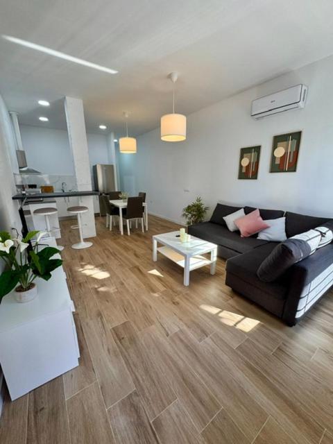 Apartamento Jardin Del Mar Málaga Extérieur photo